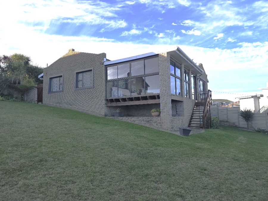 3 Bedroom Property for Sale in Dana Bay Western Cape